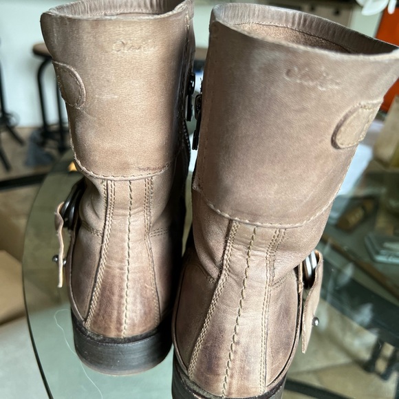 OLUKAI tan smoke brown genuine leather ankle moto boots beige taupe 8.5 - Picture 10 of 15